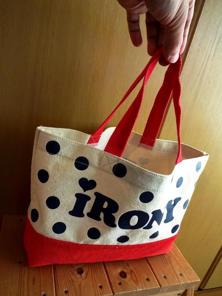 限1&即OK! 柔か起毛レザー調・コーデュロイ2素材感&スマホお財布小物入◆ アイロニーiRONY トートバッグ&ランチバッグ&エコバッグ　 ポーチ