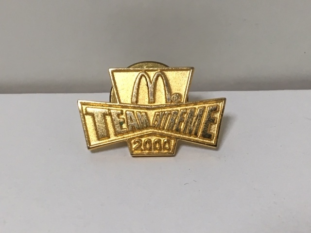 【 特価！ 】 マクドナルド ピンバッジ チーム エクストリーム / バッチ バッジ / McDonald's Pin Badge TEAM EXTREME / 管理V12 (P2)