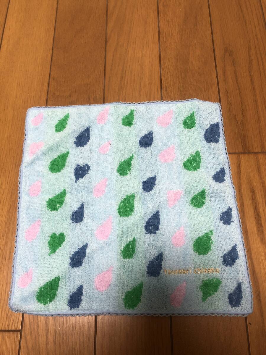 ツモリチサト☆可愛い絵柄のタオルハンカチ☆新品