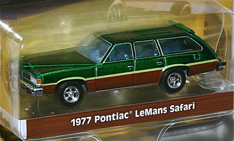 Greenlight 1/64 1977 Pontiac Lemans Safari ポンティアック ルマン サファリ エステート ワゴン グリーンライト グリーンマシーン Chase