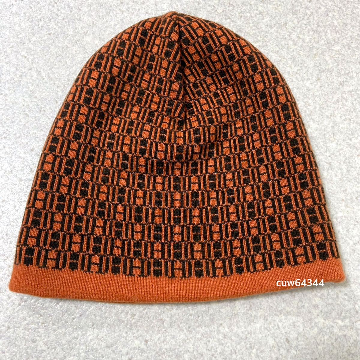 完全正規品 美品 Hermes エルメス カシミヤ100％ ニット帽 ビーニー Hロゴ 総柄 オレンジ×ダークブラウン系 LA