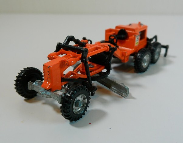 ミニカー GRIP モーターグレーダー MADE IN JAPAN 昭和 オブジェ 置物 20250210 oante 202 208