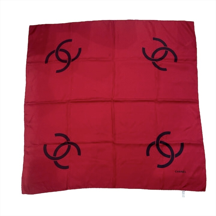 良品 CHANEL シャネル ココマーク CCロゴ スカーフ 大判 シルク 100％ レッド 赤 ブランド k4799