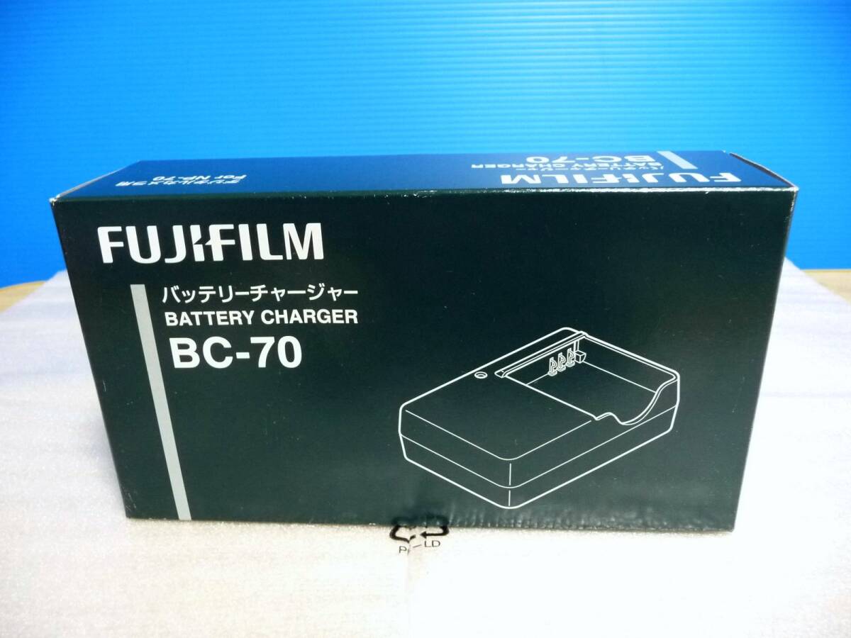 ◆未使用品 FUJIFILM フジフィルム　バッテリーチャージャー　BC-70 【対応機種：バッテリーNP-70】 在庫ラスト