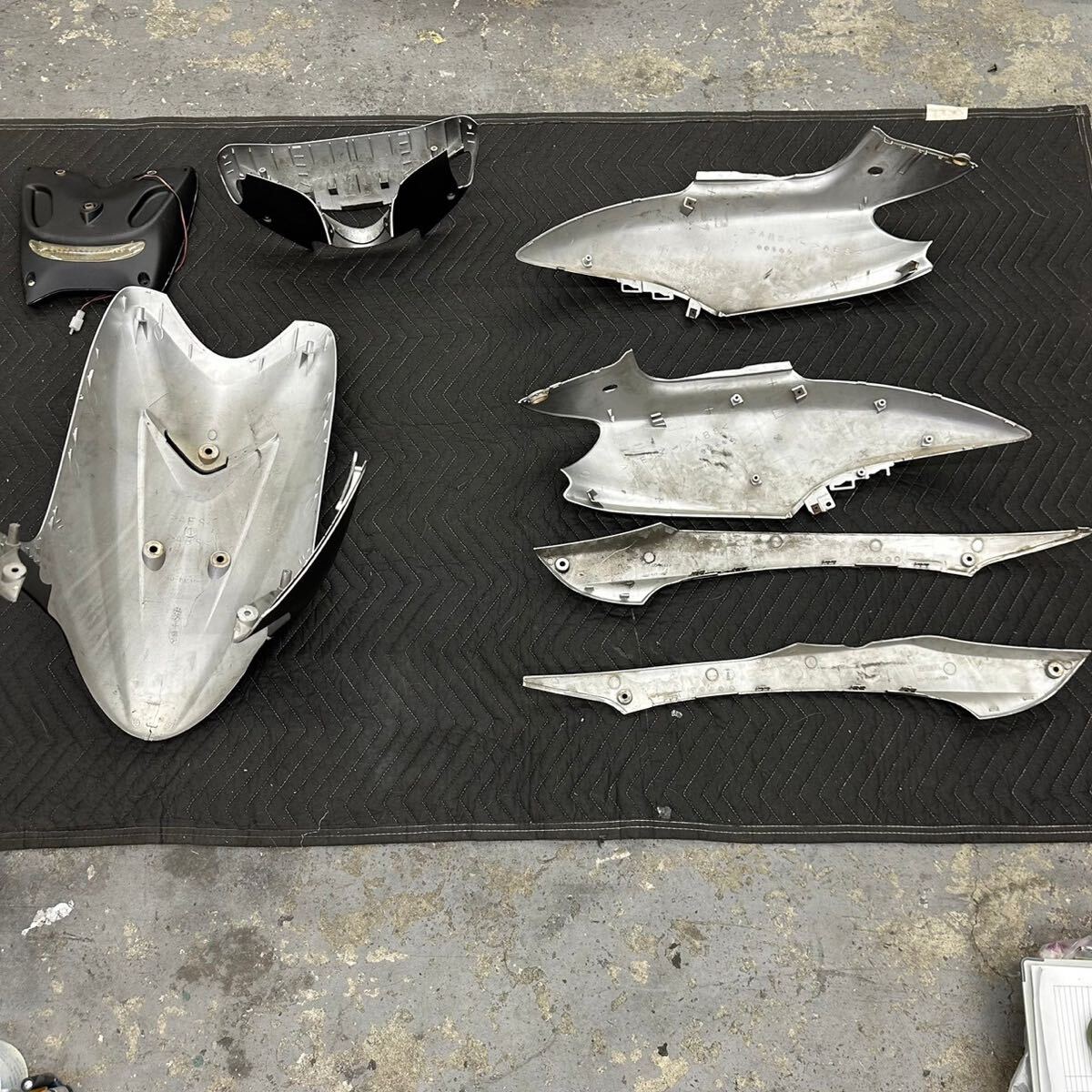 {$data['title']拍卖