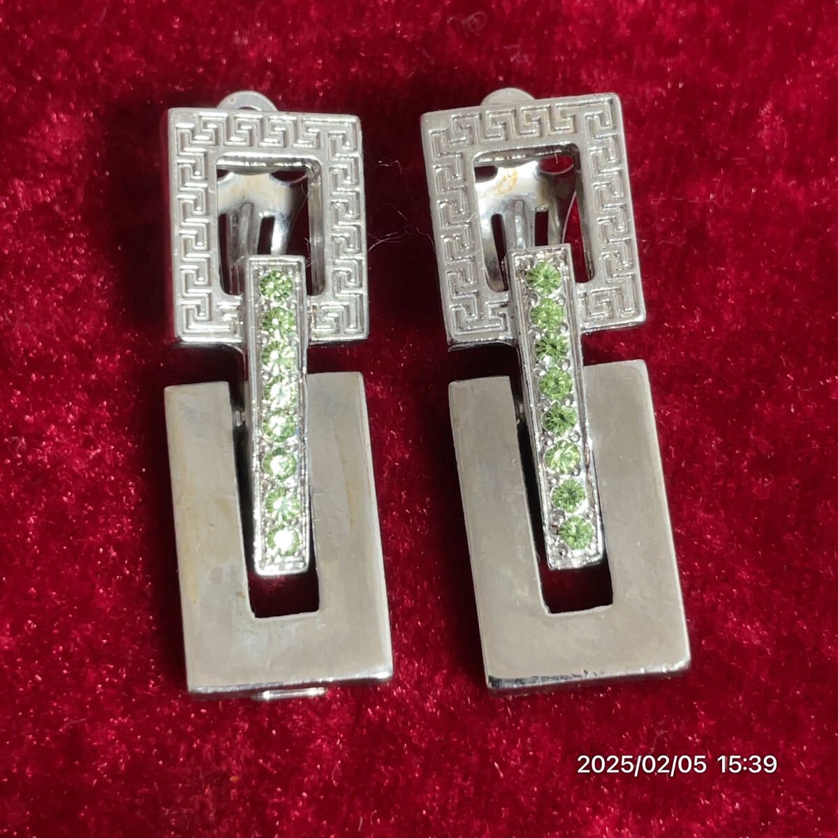 {$data['title']拍卖