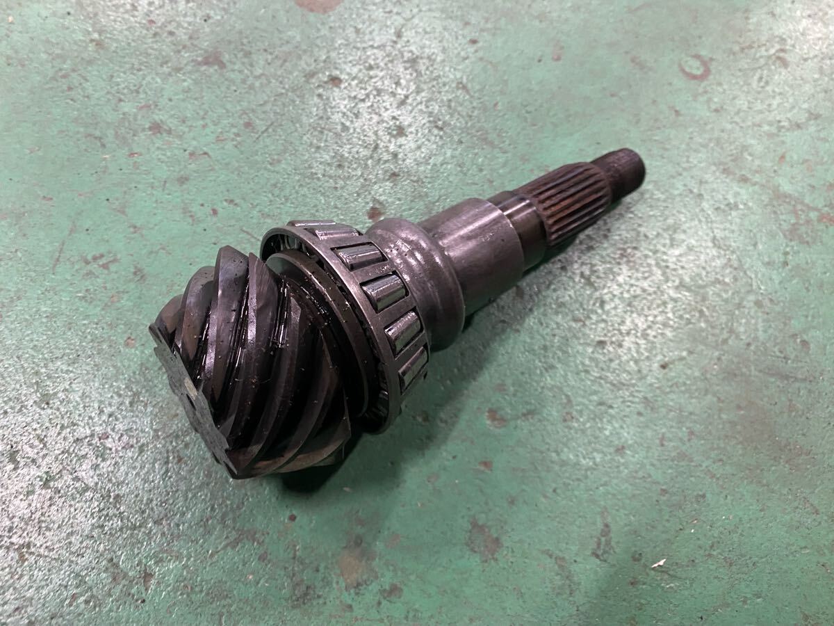 希少 ジムニー JA11 リアデフ JB31 用 ピニオンギア 移植 流用 検 JA71 JA12 JA22 SJ30 ja11