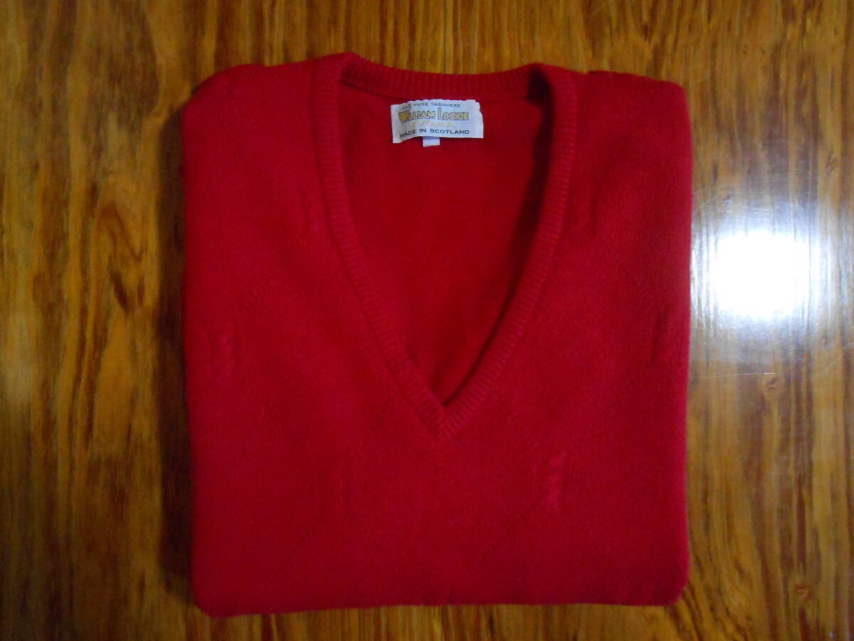 美品 レア ビンテージ 厚手カシミア100% 英国スコットランド老舗 WILLIAM LOCKIE （1874年創業） レッド系Vネックセーター 小さめUK 42