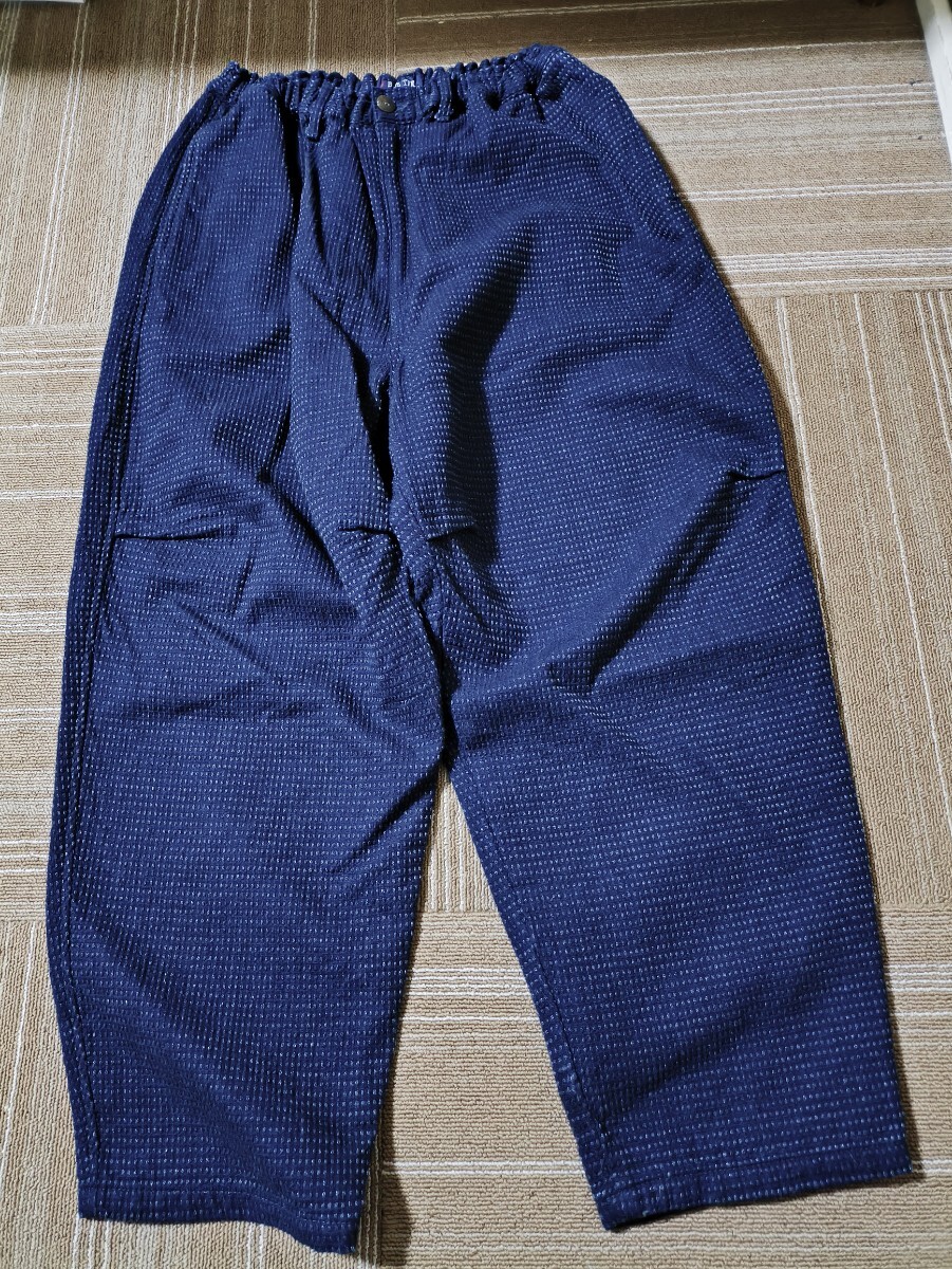 サイズ：M　美品　日本製　BlueTrick（ブルートリック）インディコ　デニムパンツ　 イージーパンツ