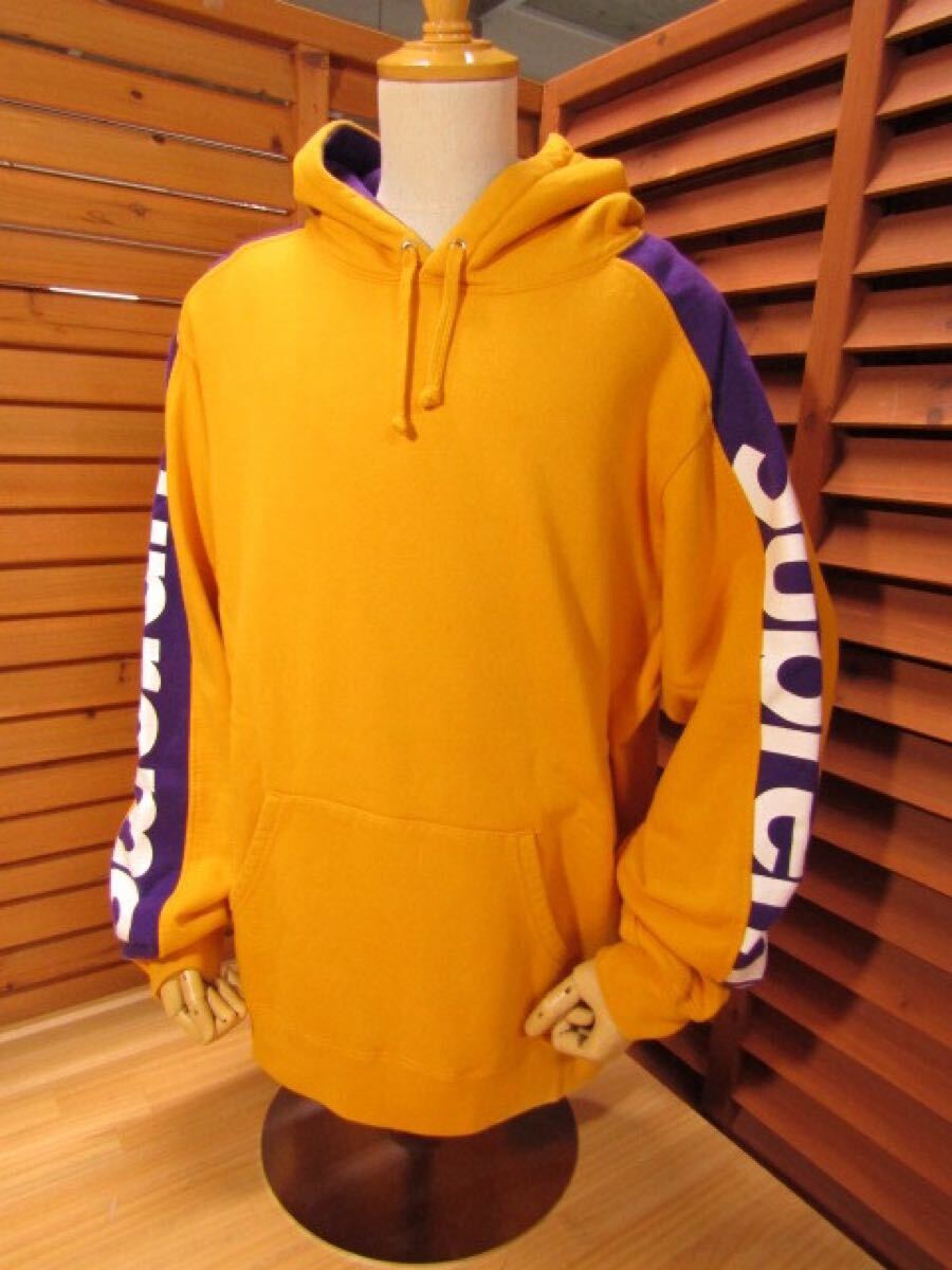 Y送料無料M3 △064【Supreme シュプリーム】18ss Sideline Hooded Sweatshirt Gold スウェット パーカー SIZE L