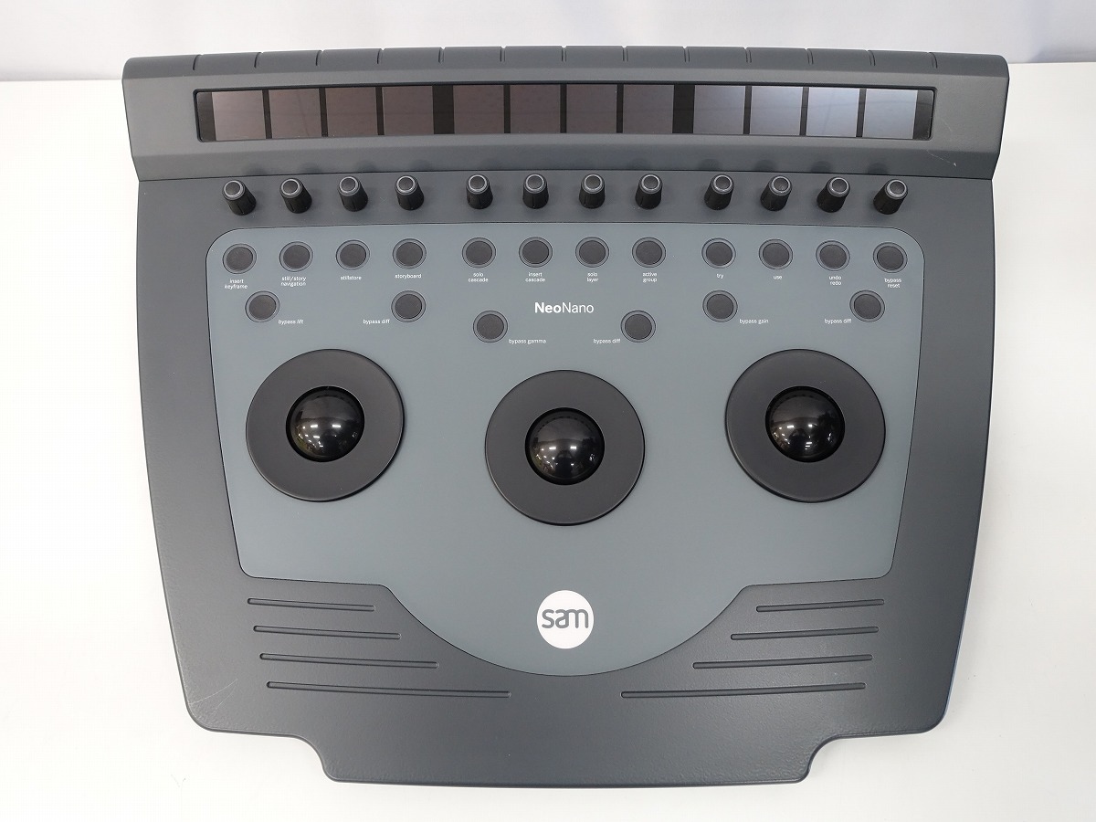 Grass Valley Rio用コントロールパネル Neo Nano のみ *417857