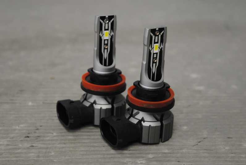 ミラ ココア プラス X 前期 (L675S) 純正 破損無 動作保証 LED バルブ 2個セット s017671A拍卖