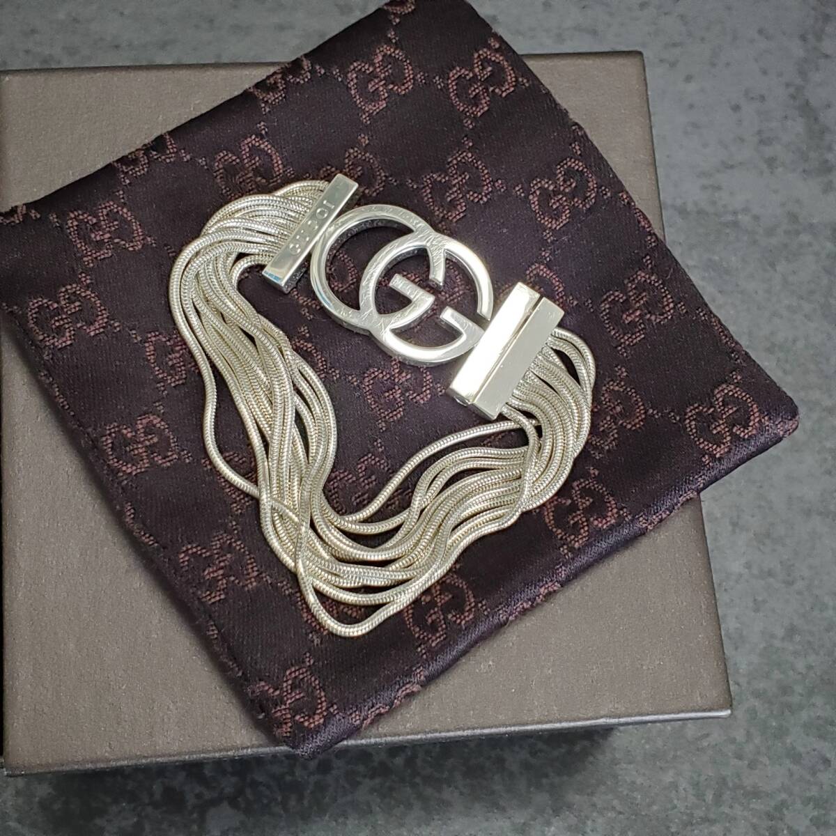 ●GUCCI グッチ●SILVER 925　 ブレスレット 　シルバー 925刻印　 レディース　 アクセサリー　31,6ｇ　美品