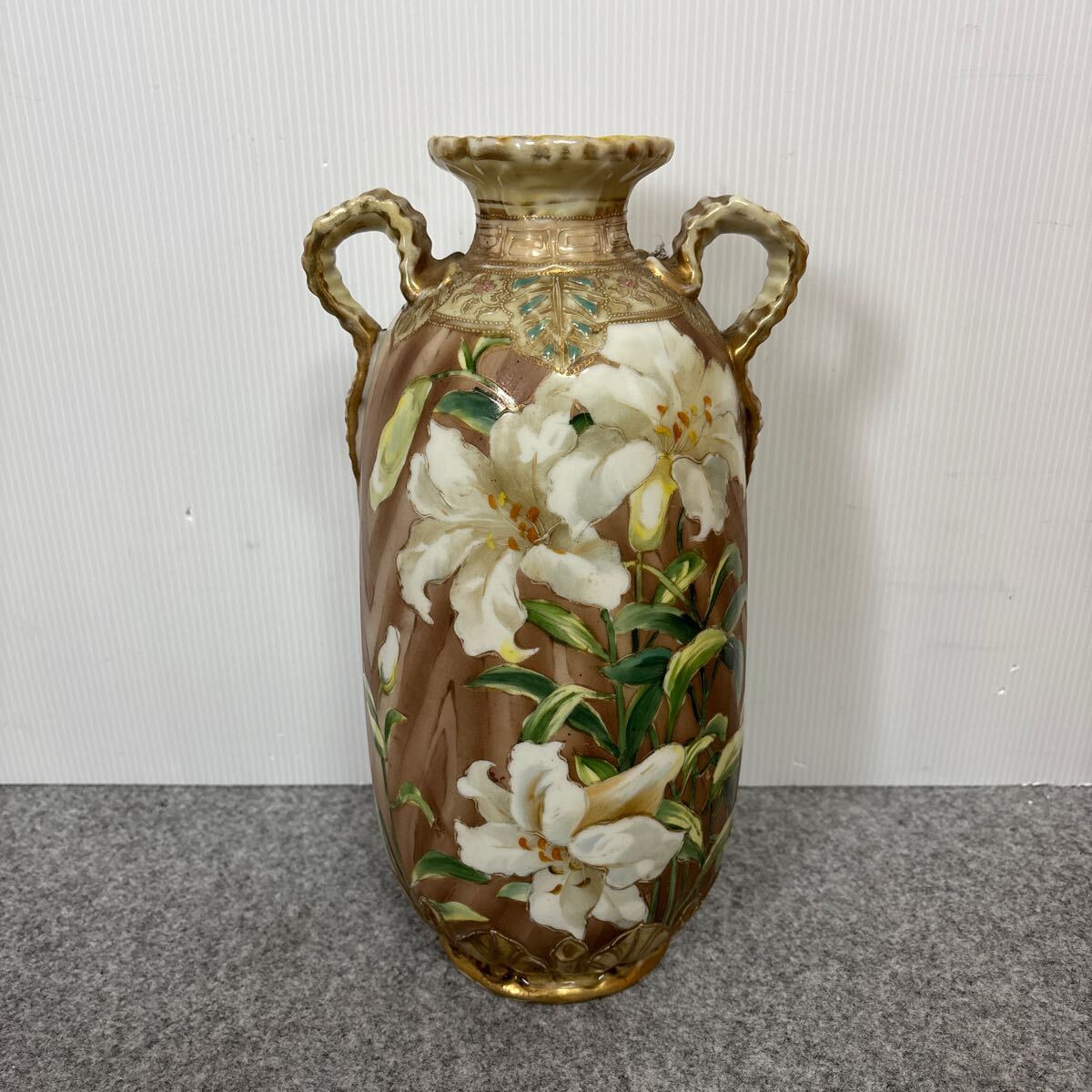 T396 貴重！絶品！　オールドノリタケ 金彩　ユリ　花瓶　M-NIPPON印 1910年-1921年頃　ハンドペイント