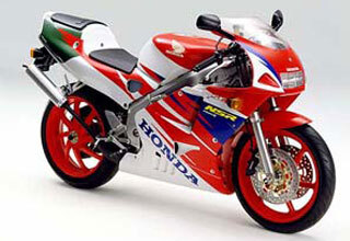 NSR250MC28 　スパークリングレッド　ウレタン塗料250gセット