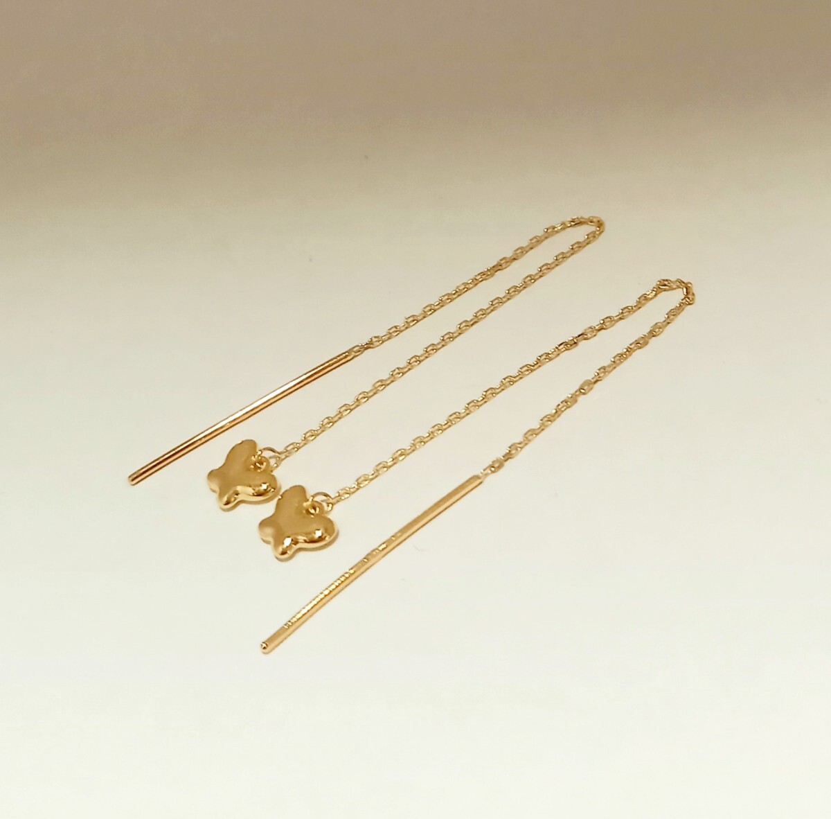 新品☆K18(18金)バタフライモチーフ アメリカンピアス