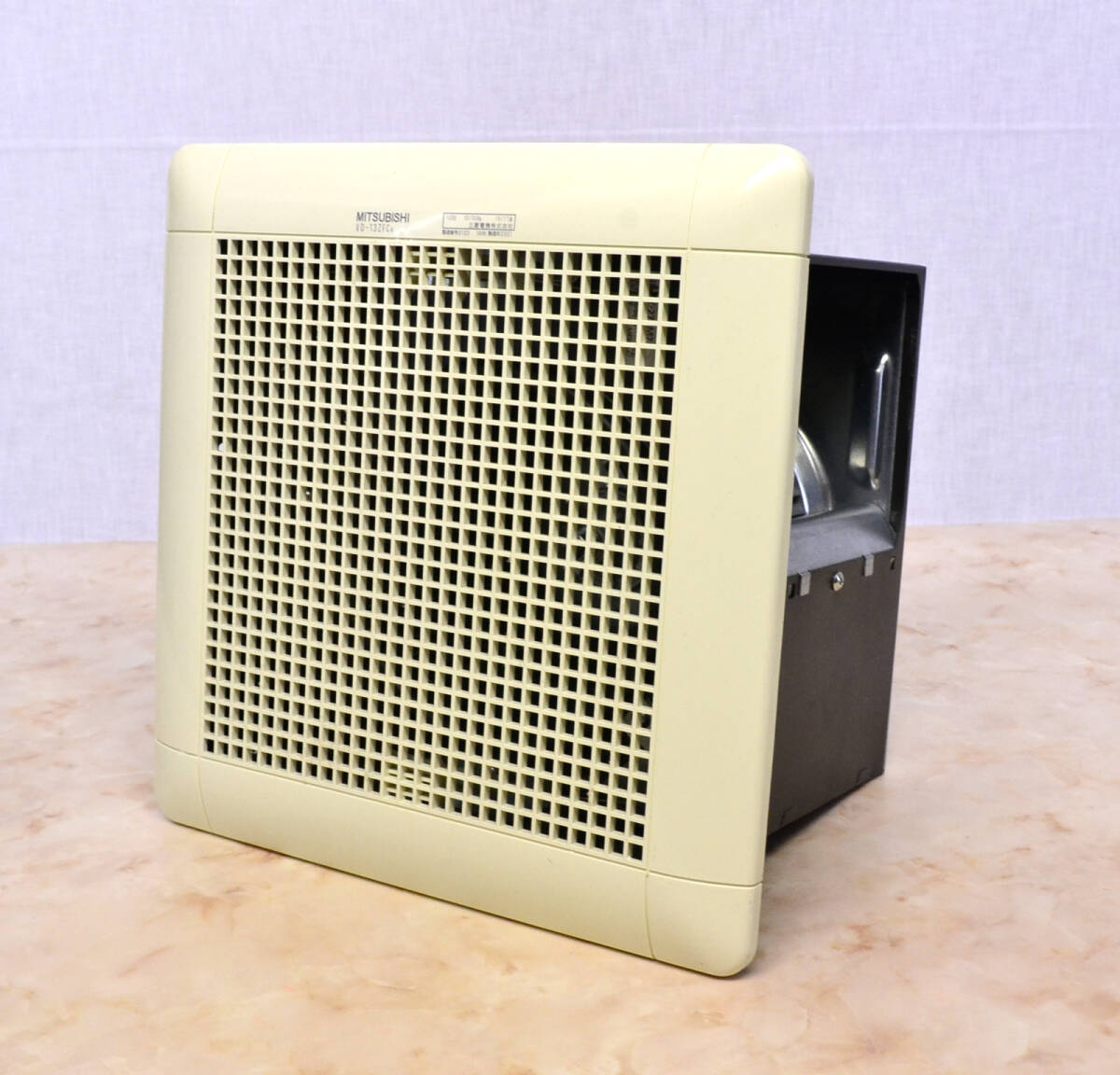 Panasonic パナソニック 換気扇 FY-27BM7 2024年製 カバーは三菱製へ変更 中古良品