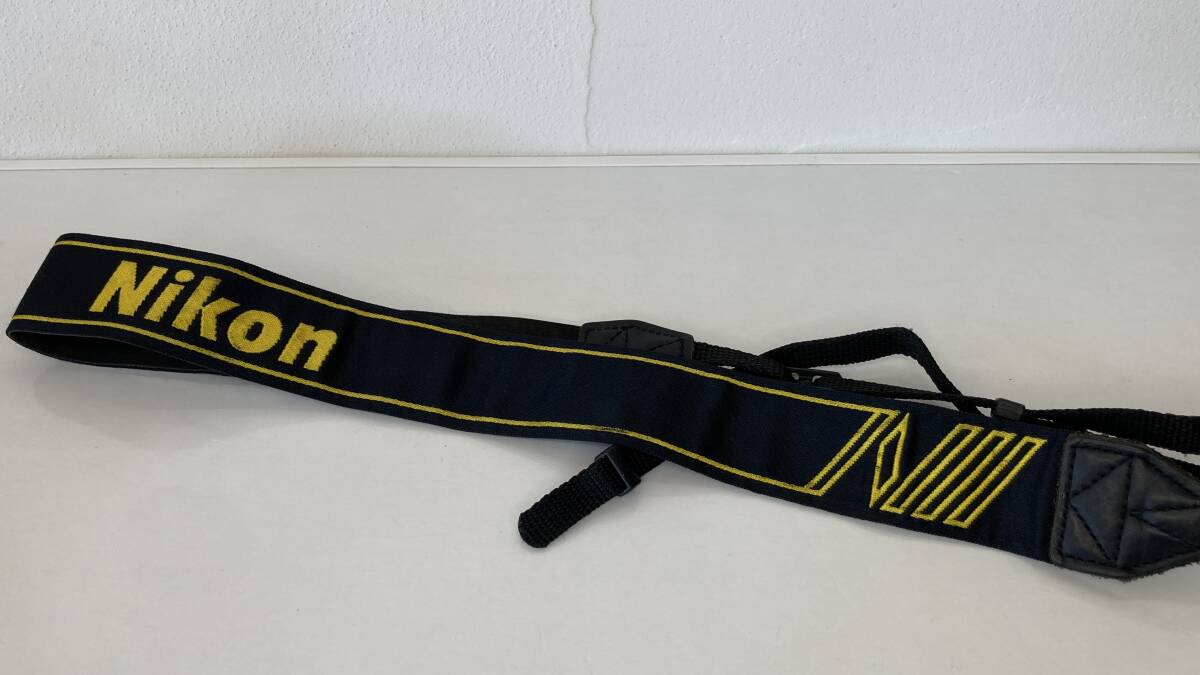 10874) ストラップ Nikon strap