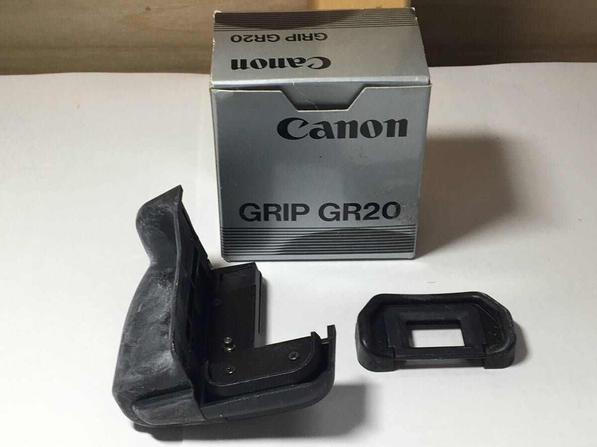 9046) CANON GRIP GR20