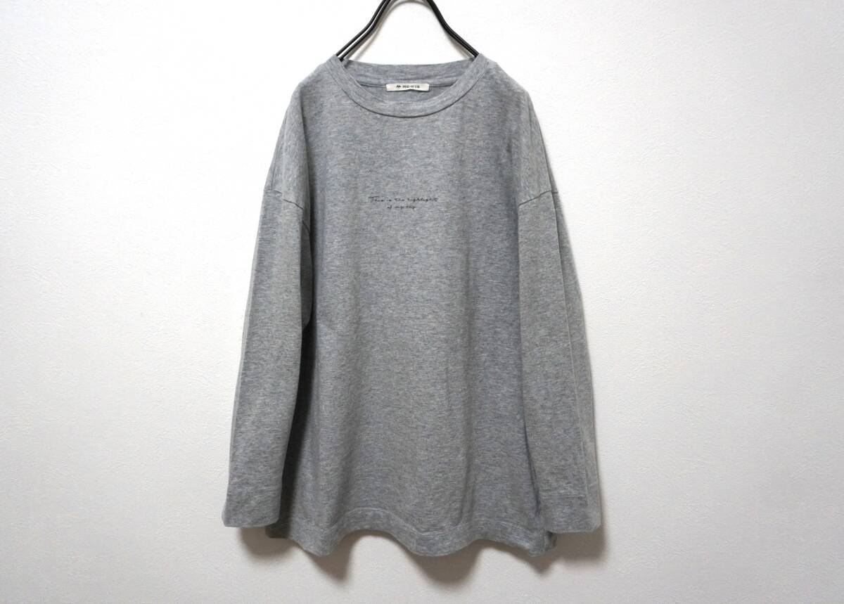 ピュアルセシン 控えめのロゴプリントが◎ コットンロングスリーブTシャツ