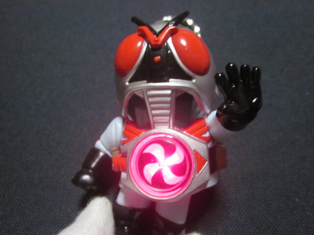 ■仮面ライダーX 回る！光る！変身ベルトキーホルダーボタン■