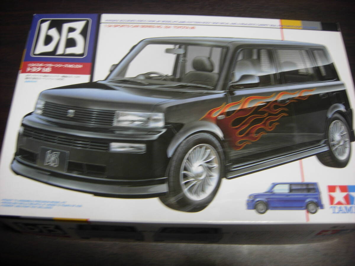 タミヤ　１/２４　スポーツカーシリーズNO、２２４　トヨタｂB