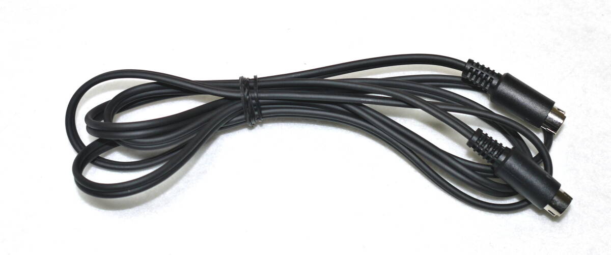 S端子ケーブル　ケーブル長1.5m