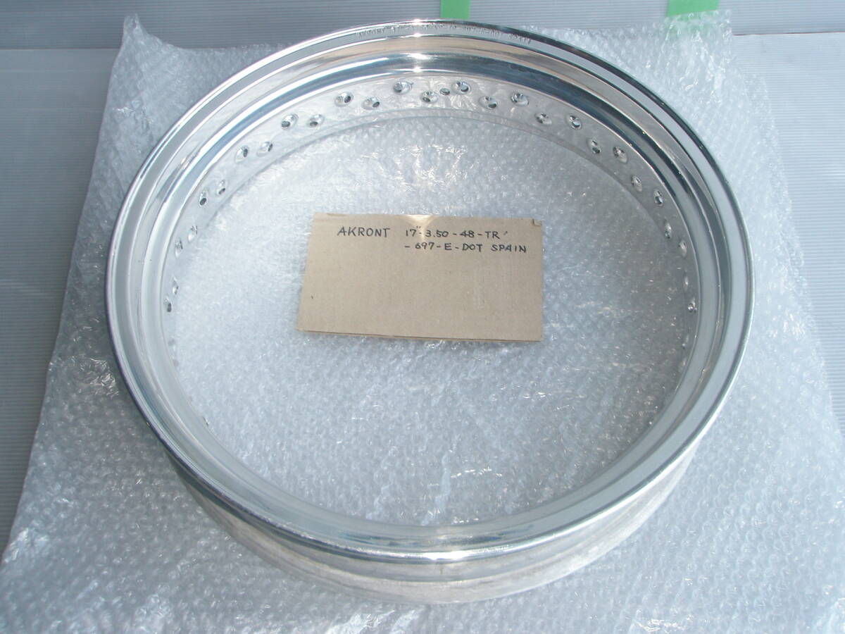アクロン　アルミリムのみ　新品未使用品ですが長期在庫品　17－3.50　48穴　カスタム素材にどうぞ。④　フサベルハスクバーナktm