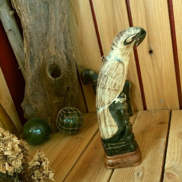 カナダ製ヴィンテージ*古い手彫りのバッファロー ホーン細工 オウム*水牛 角 鳥*飾りハンドクラフト民芸オブジェ*ビンテージ*アンティーク