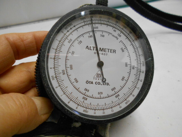 200203測量☆OTA CO,, LED,,☆ALTIMETER気圧計/高度計
