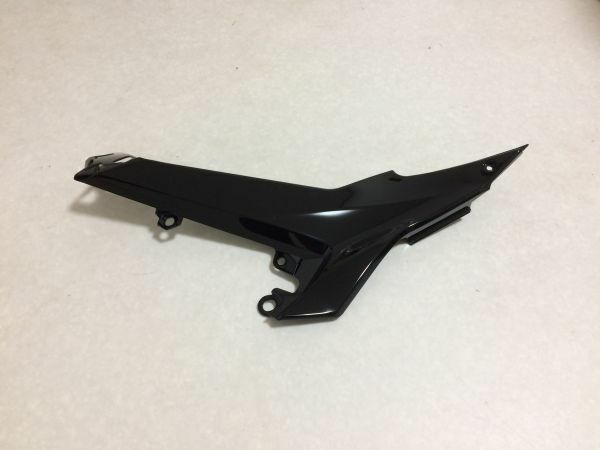 NINJA650　ニンジャ650　未使用　サイドカウル　*１　サイドカバー　サイドカウル　エボニー　EBONY