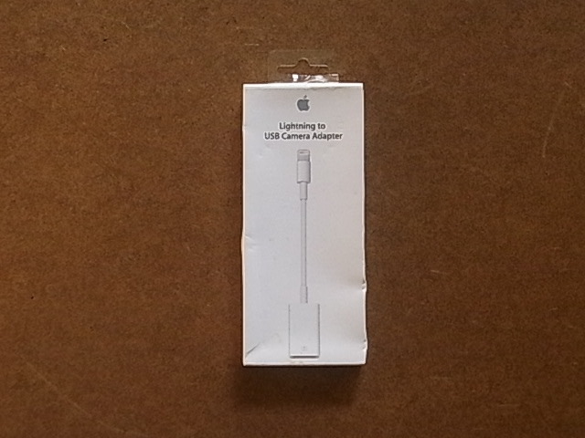 純正 Apple Lightning-USBカメラアダプター　 A1440 MD821AM/A　送料230円　元箱付　使用少
