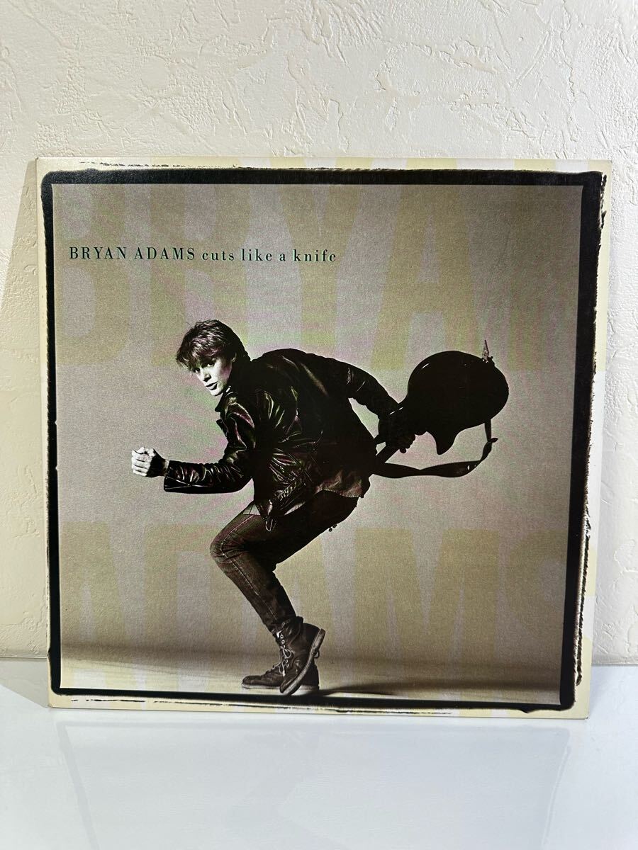BRYAN ADAMS / cuts like a knife AMP-28069 レコード LP盤 歌詞カード 保存袋付き 再生未確認