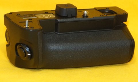 ★一発即決★訳あり★オリンパス「HLD-9」パワーバッテリーホルダー★おまけ付★OM-D E-M1 Mark III/IIに対応★マイクロフォーサーズ★