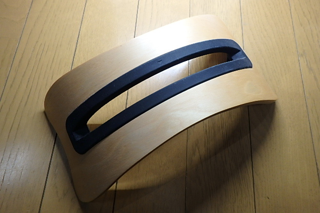 パソコンスタンド　縦型