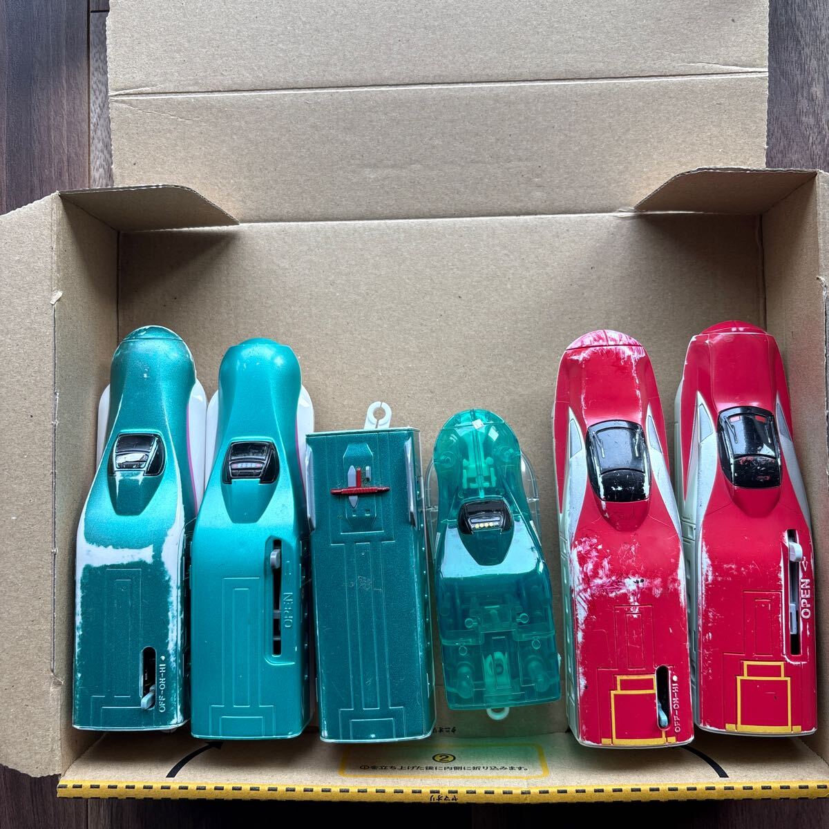 プラレール はやぶさ　こまち　新幹線　おまけ付き　セット