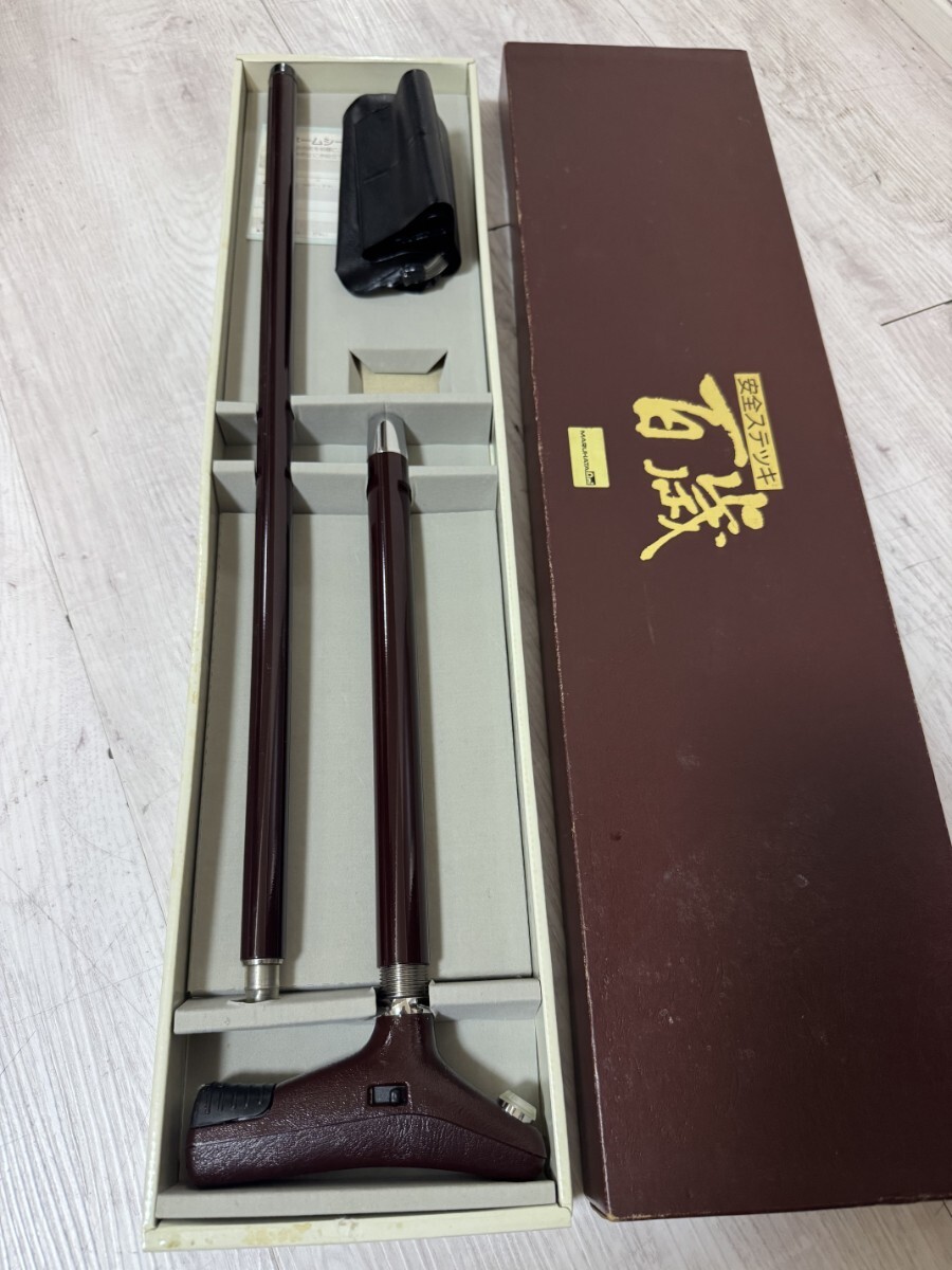 未使用品　歩行用介護用品 安全ステッキ「百歳」デラックス　Mサイ：82cm　送料2500円