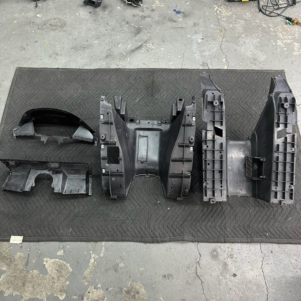 {$data['title']拍卖