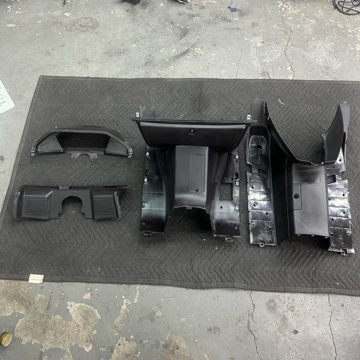 {$data['title']拍卖