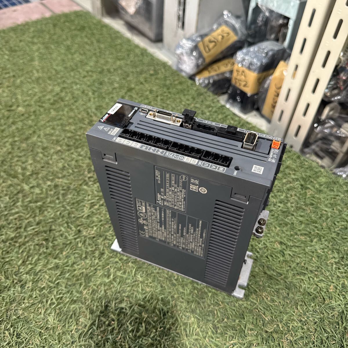 5C338 三菱電機 サーボアンプ MR-J4-70B 動作保証付き