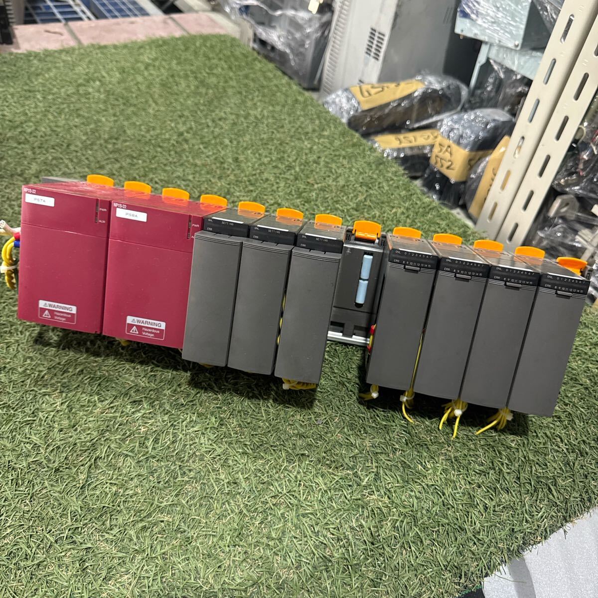 5C372 富士電機　FUJI NP1S-22 x2個／NP1AXH8V-MR x3個／　NP1X1606-W x4個　中古動作保証付き　