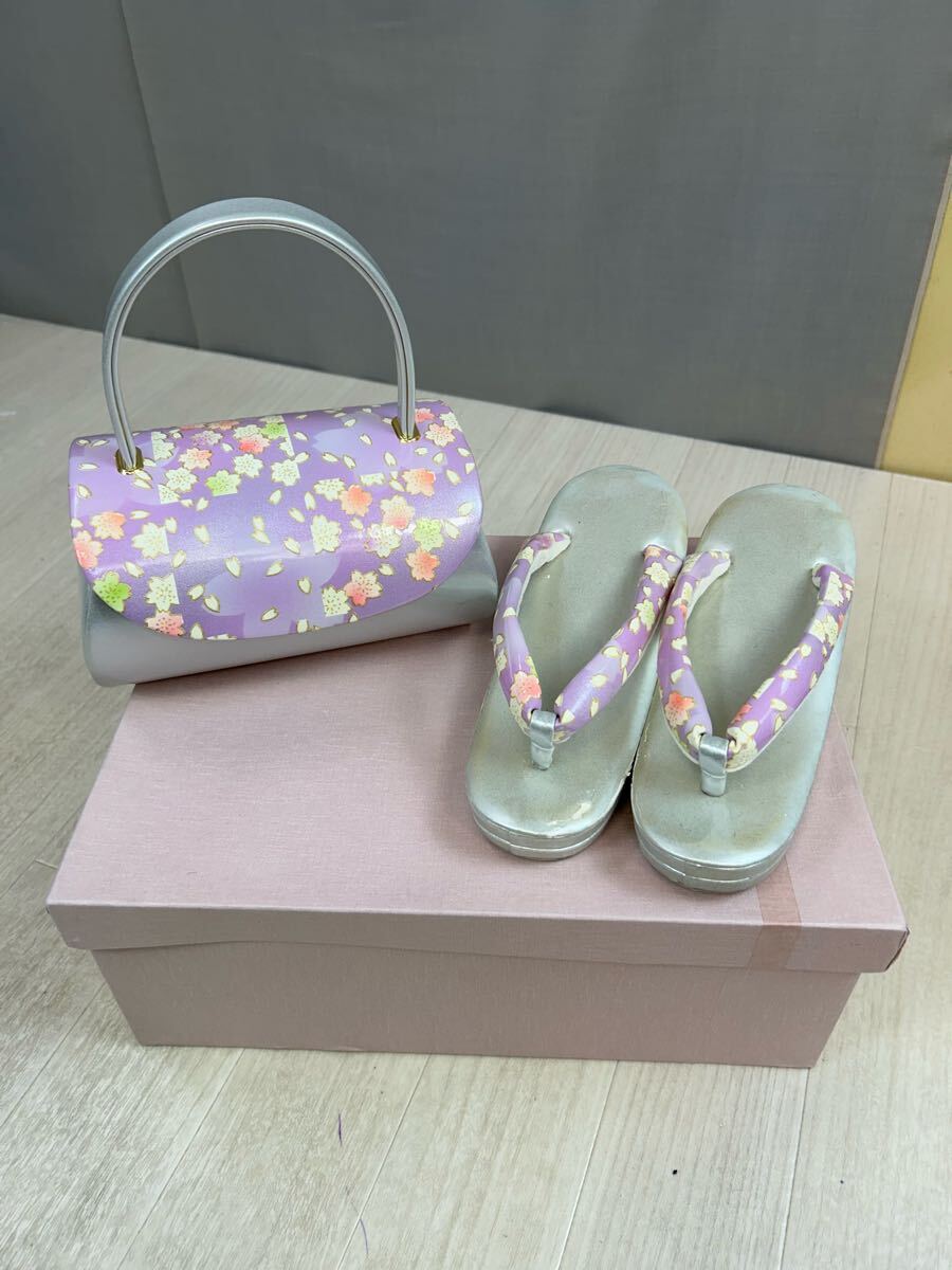 KS247】 草履バッグセット 草履 バッグ 着物 振袖用 成人式 卒業式 和装 和装小物 シルバー　23.5㎝