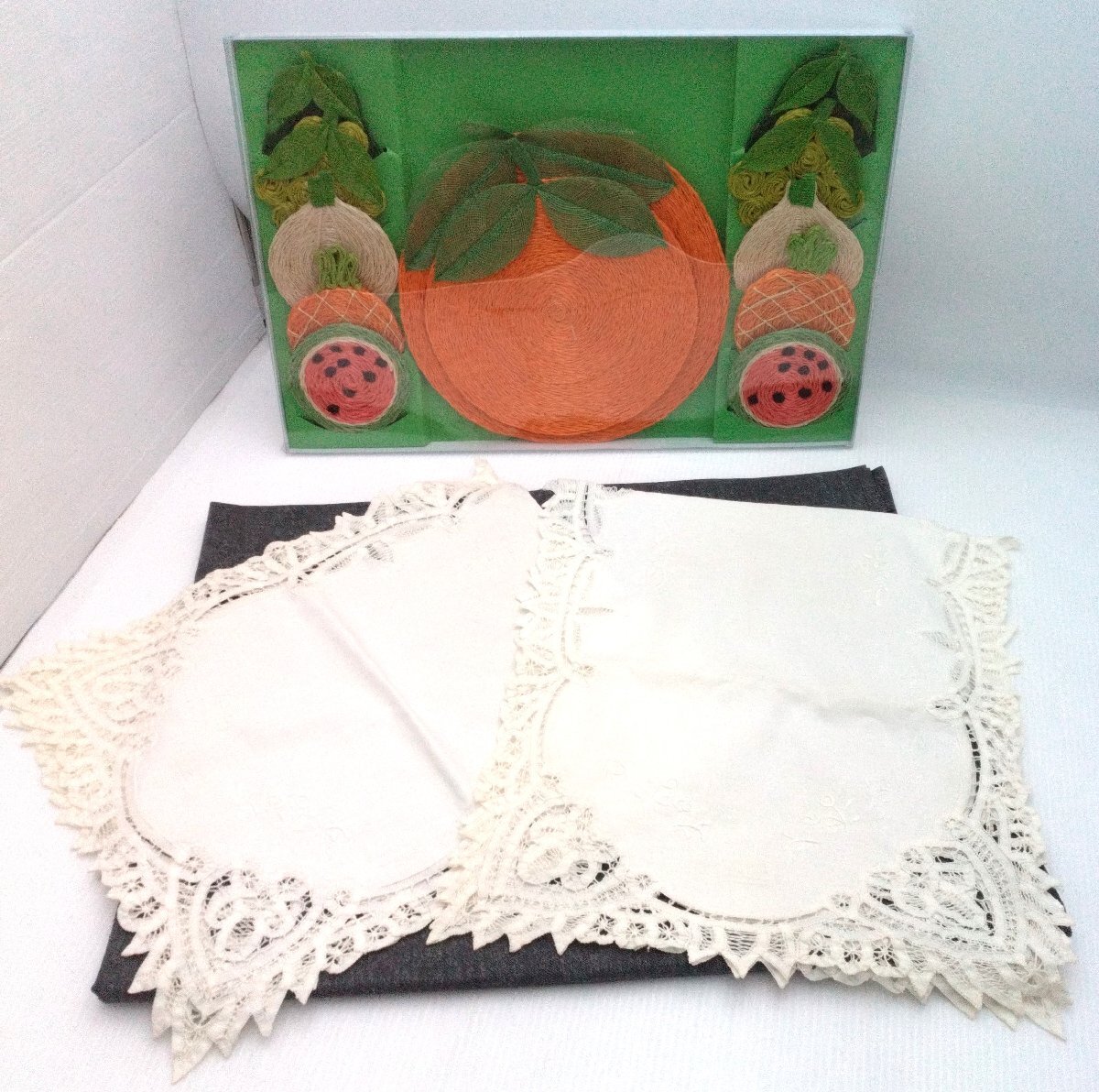 ハンドクラフト フルーツモチーフ テーブルウェア ポットホルダー コースター キッチンマット ラウンド織/テーブルマット×2枚 道楽札幌