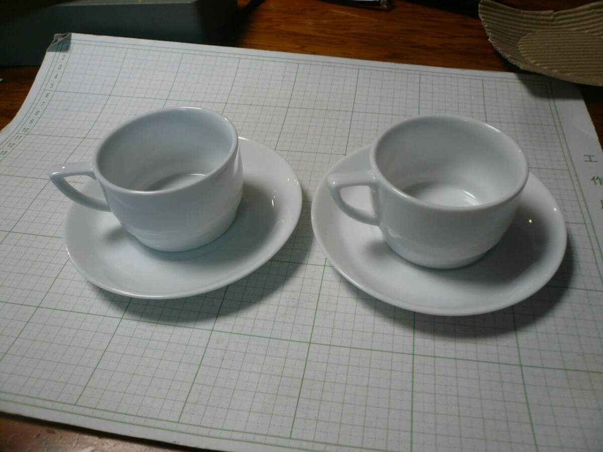 即決有 日本航空 JAL 鶴丸 ロゴマーク 未使用 2組 コーヒーカップセット coffee cup 食器 JAPAN AIR LINE MARK ノリタケ製 送料600円～