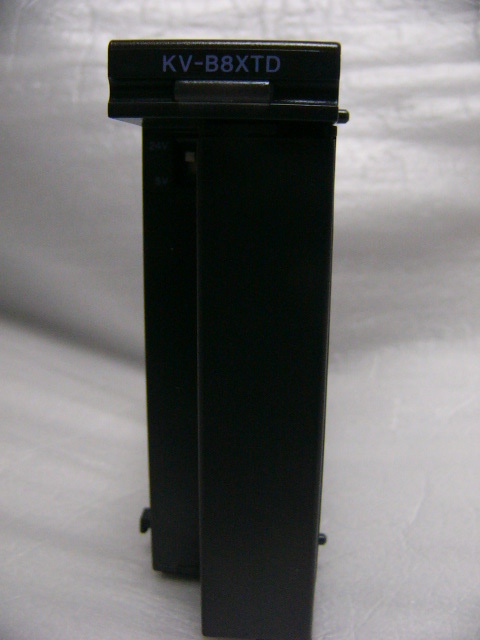 ★未使用に近い★ Keyence PLC入出力装置 KV-B8XTD