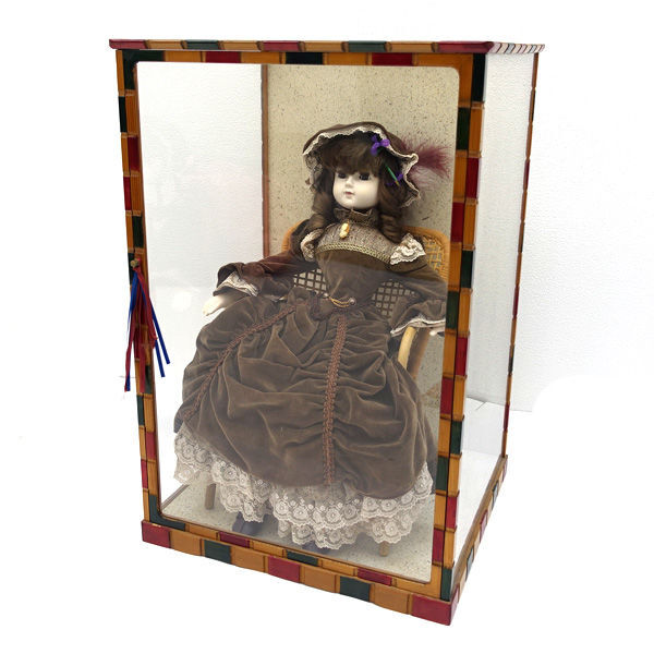 ★ ビスクドール スリーピングアイ アンティーク ガラスケース付き 中古 人形 ドール (0220517856)