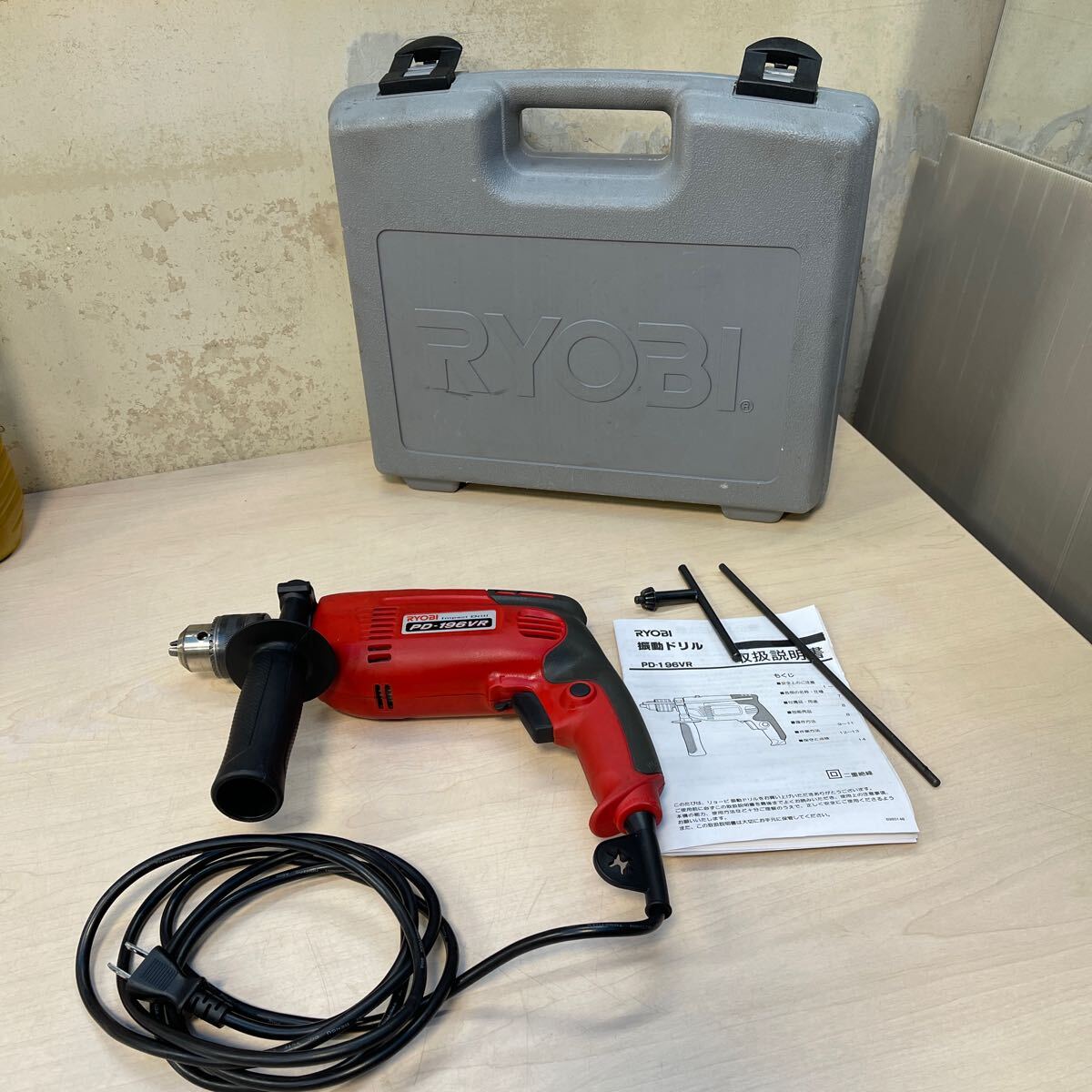 RYOBI リョービ　振動ドリル　電動ドリル　PD-196VR 取扱説明書有り　通電確認済　41-4