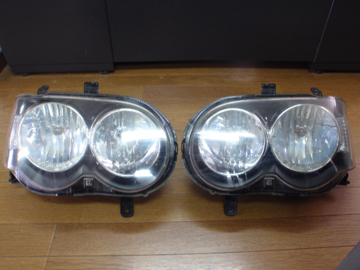 ムーヴ　Ｌ１６０Ｓ　Ｌ１５０Ｓ　ライト　ヘッドライト　ヘッドランプ　左右セット　１００－５１７３６　レベライザー無し