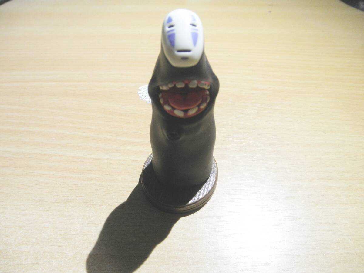 ジブリ・千と千尋の神隠し（カオナシ）ポーズいっぱい（欠品有り）小さな傷有り