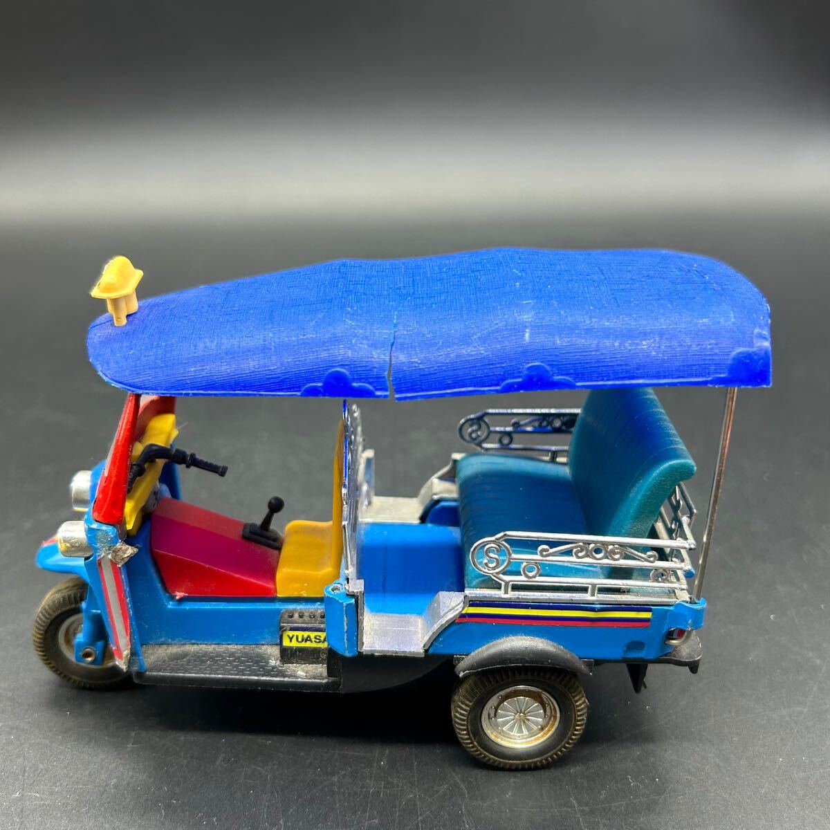 ミニカー タイのタクシー TukTuk トゥクトゥク ナ13-15